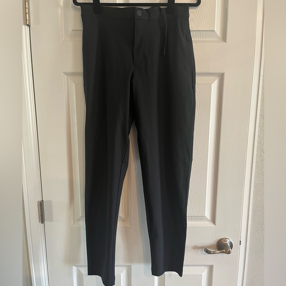 NWT VRST Limitless Tapered Pant - Men’s Medium